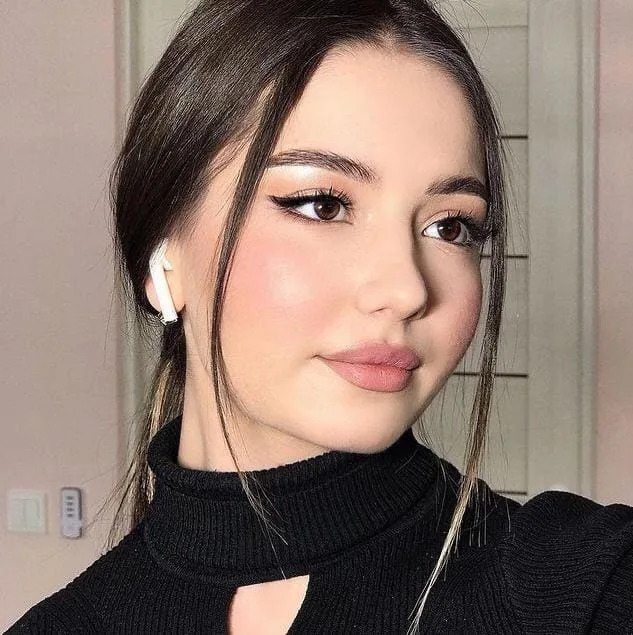 Ceren - Bahçelievler Escort